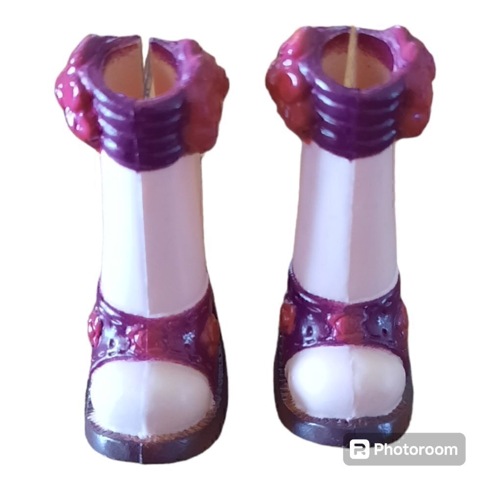 2005 Birthday Club Nolee Mattel Barbie My Scene Doll Shoes Red Heels